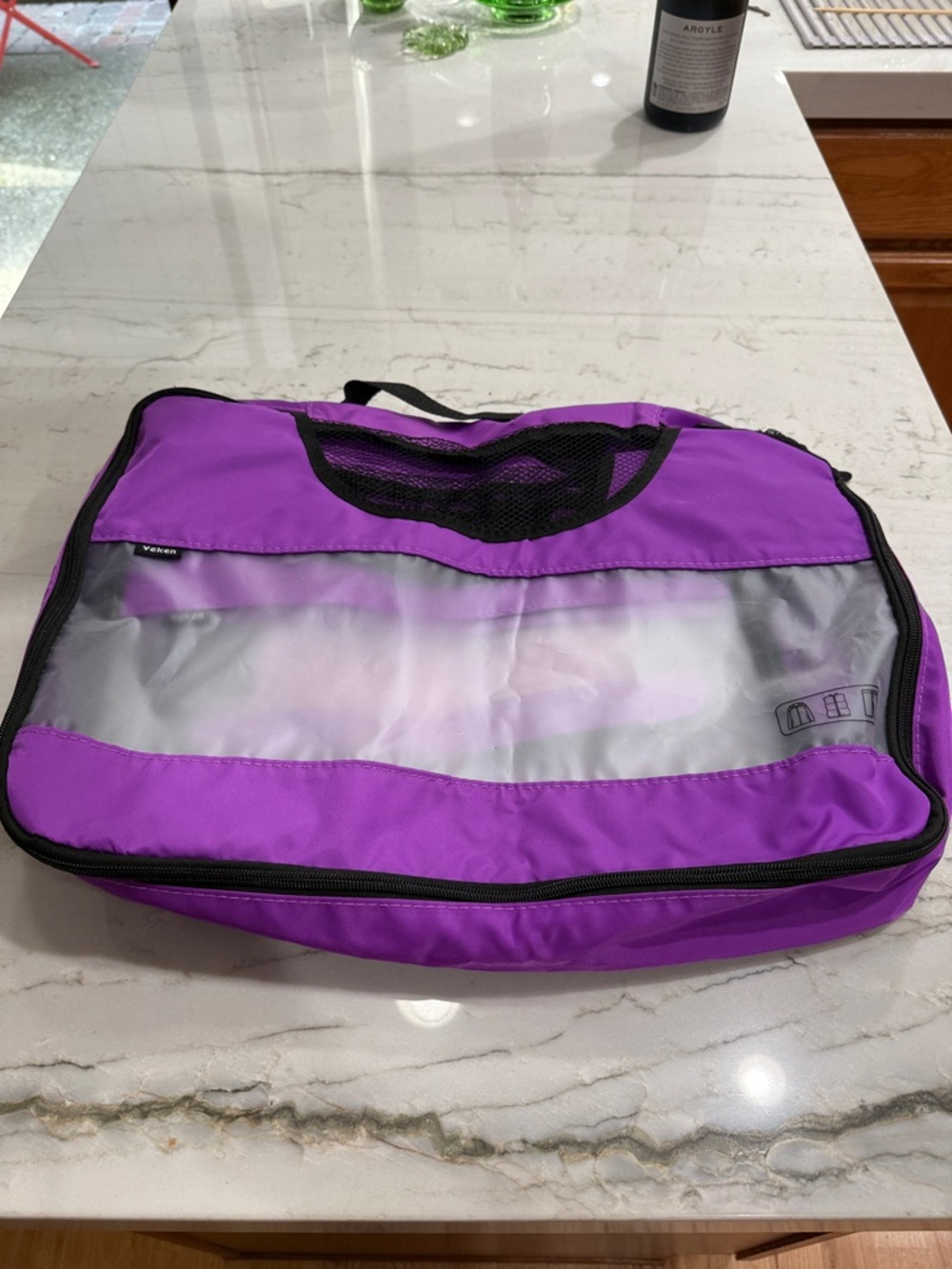 Travel Packing Cube Set of 4 and 2 extra bags - Purple